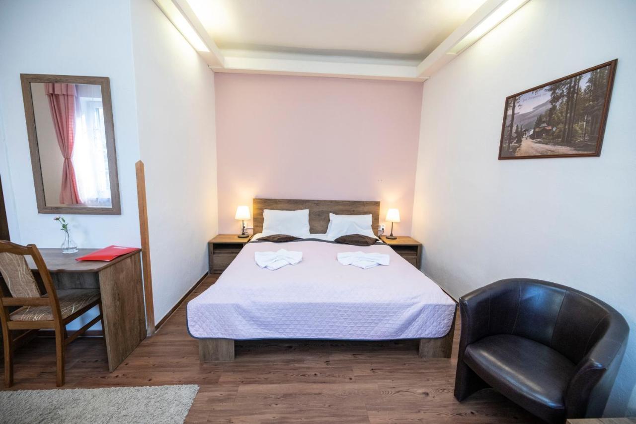 Hotel Dzban Karlova Studánka Eksteriør billede