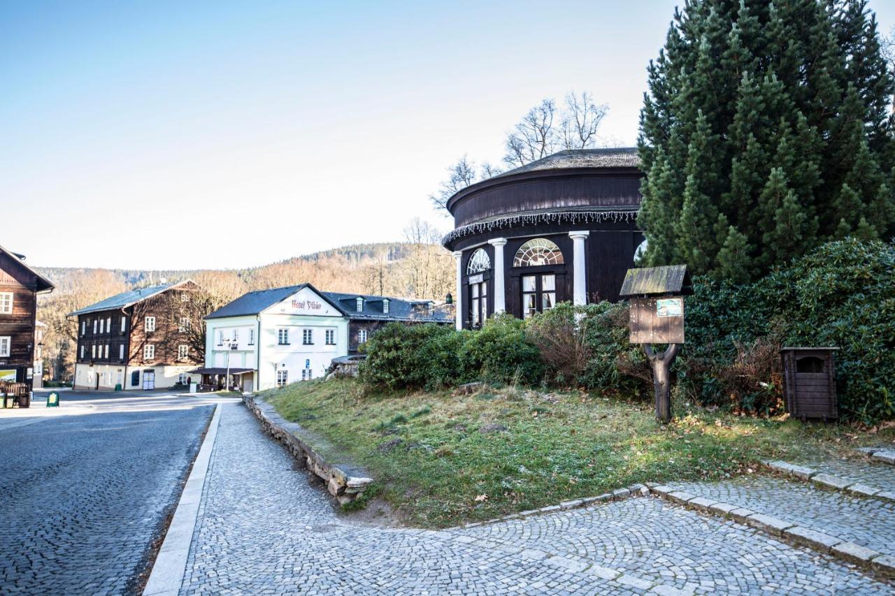 Hotel Dzban Karlova Studánka Eksteriør billede