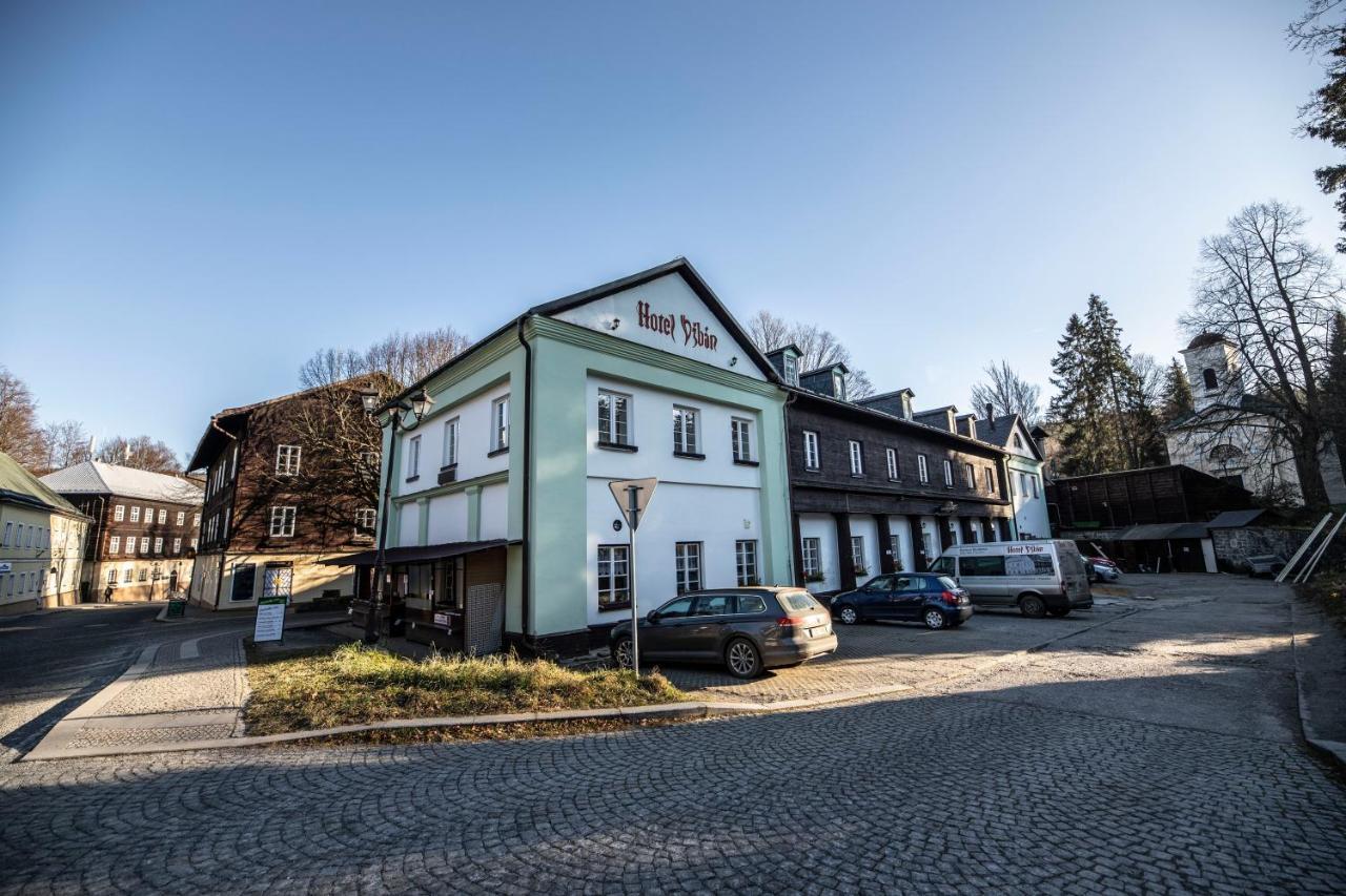 Hotel Dzban Karlova Studánka Eksteriør billede