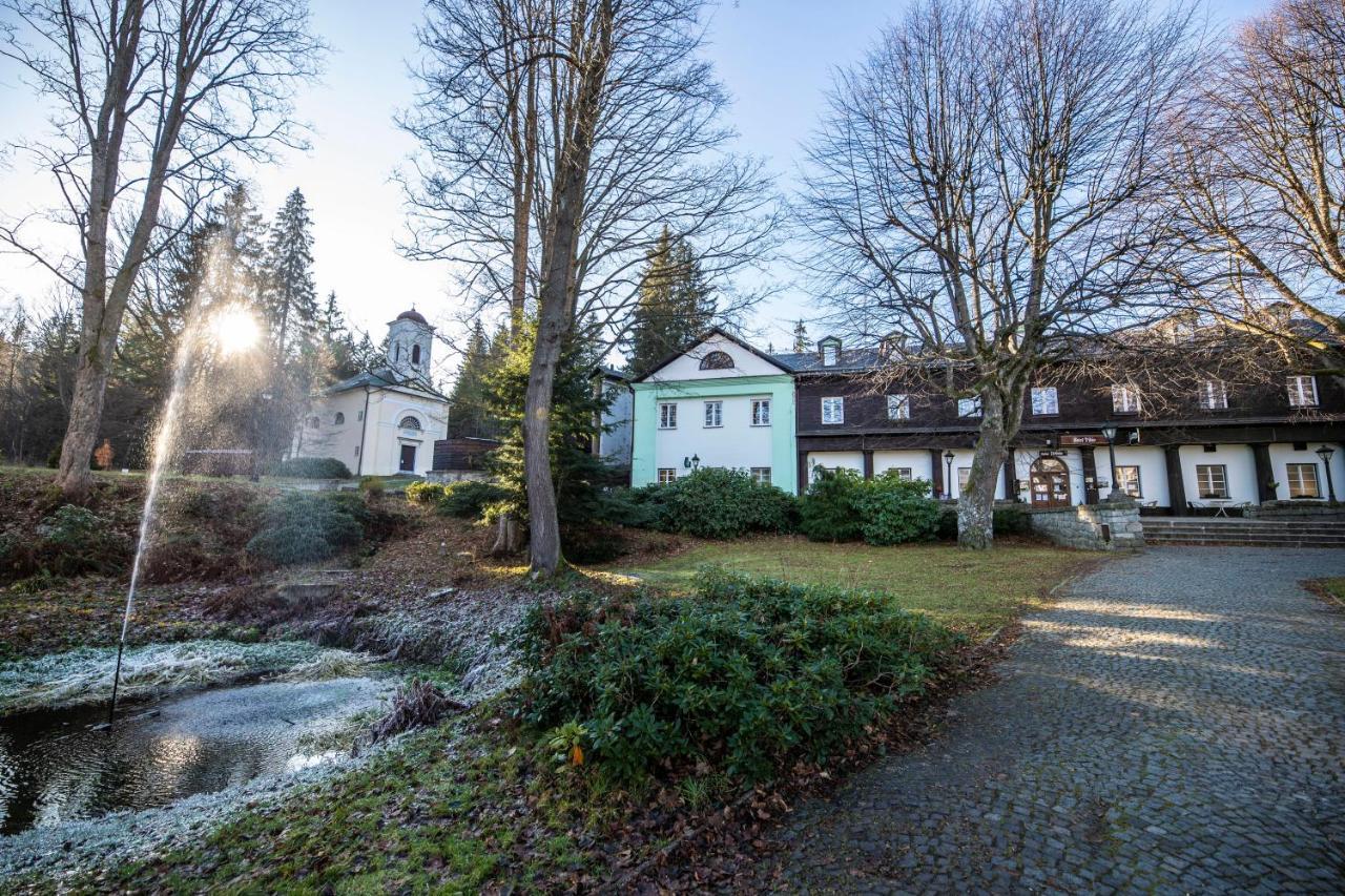 Hotel Dzban Karlova Studánka Eksteriør billede