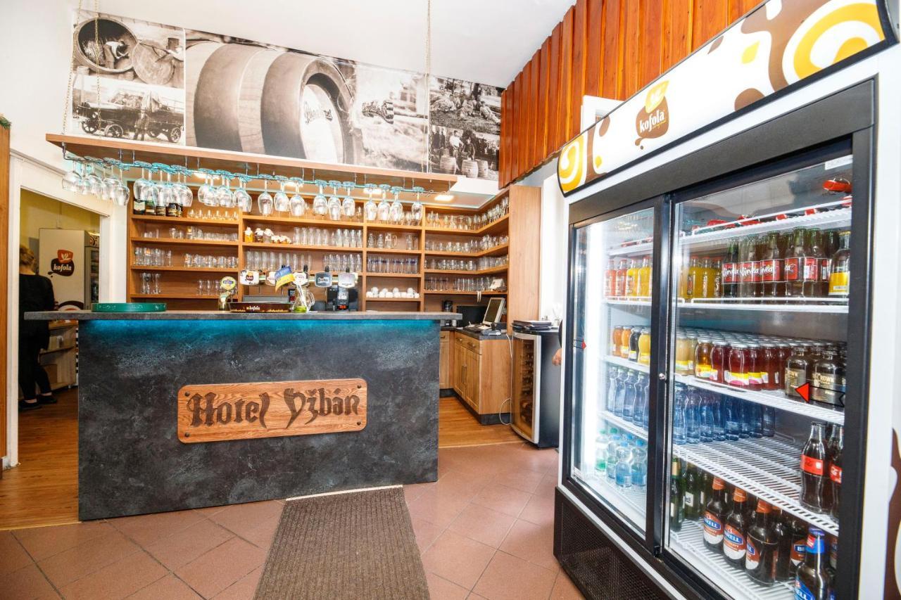Hotel Dzban Karlova Studánka Eksteriør billede